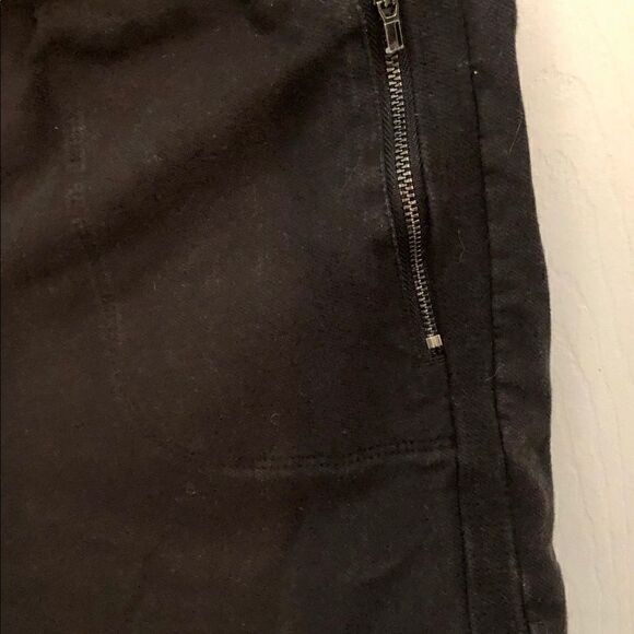 Athletic works black shorts   - Picture 2 of 4